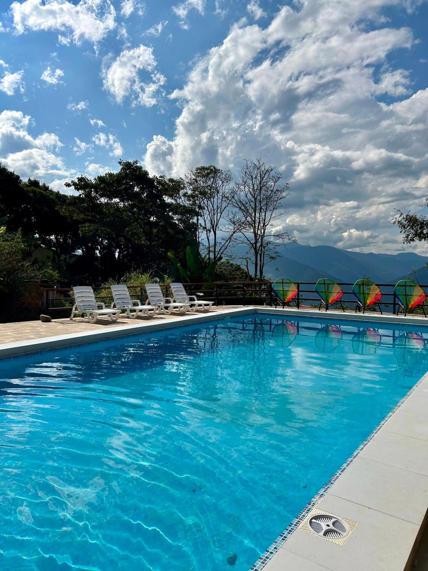 Villa Camila Hostel โคโรอิโค ภายนอก รูปภาพ