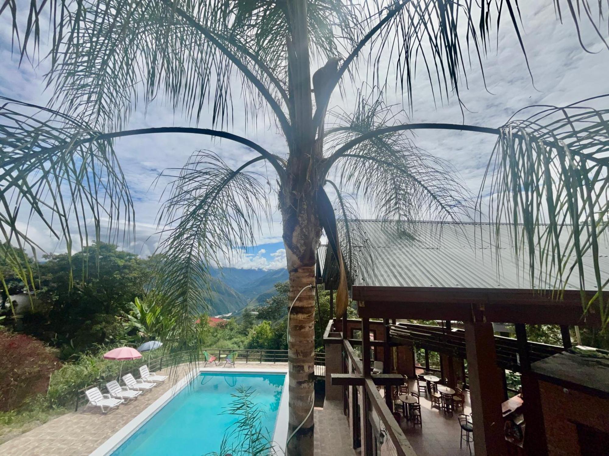Villa Camila Hostel โคโรอิโค ภายนอก รูปภาพ
