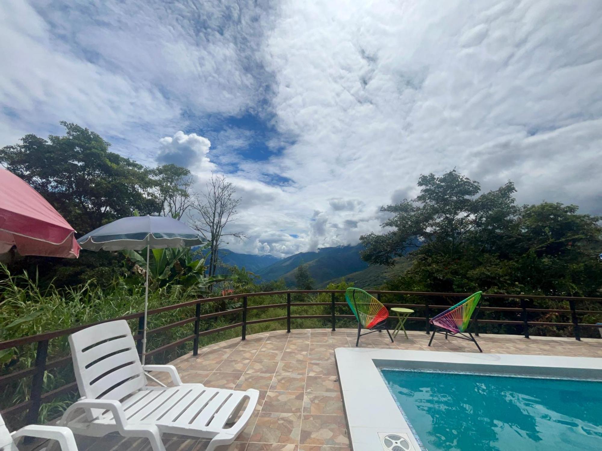 Villa Camila Hostel โคโรอิโค ภายนอก รูปภาพ